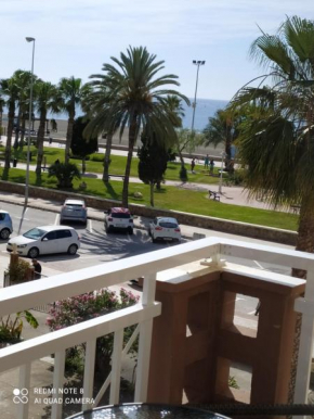 Apartamento playa con vistas al mar, Torre Del Mar